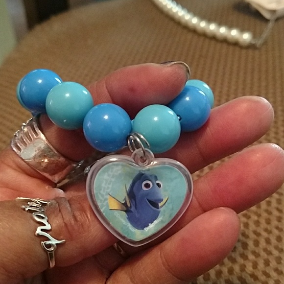 Little girl dory bracelet - Picture 3 of 3